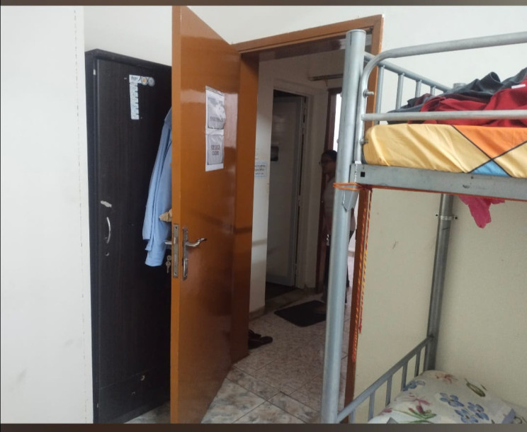 Premium Bedspace In Mankhool For Executives-3